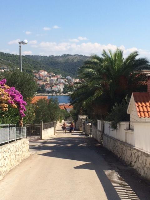 Suz-Ana Apartment Trogir Exterior photo