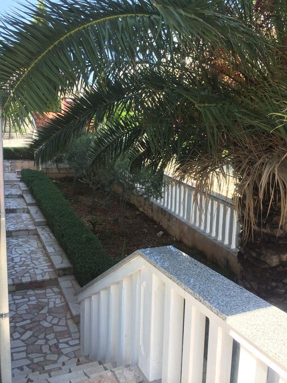 Suz-Ana Apartment Trogir Exterior photo
