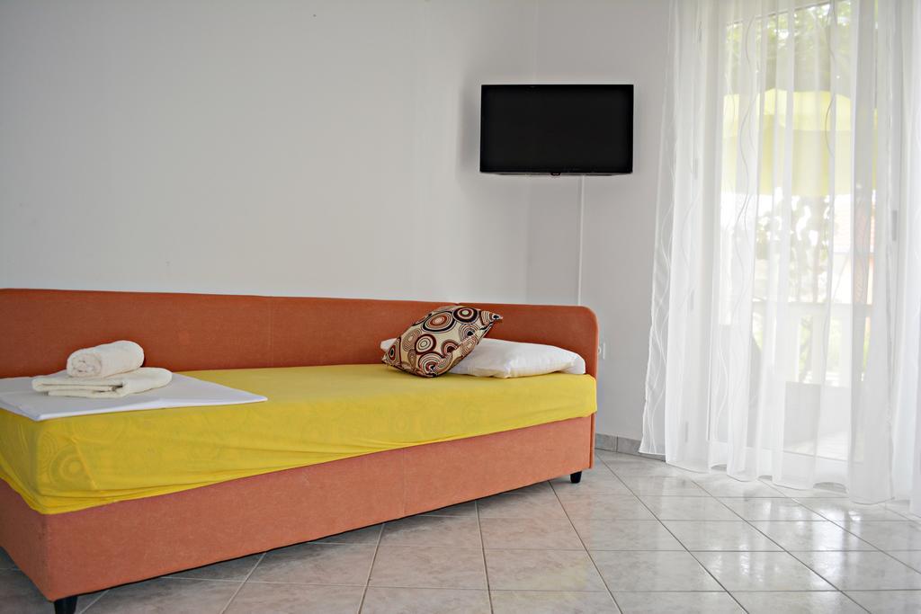 Suz-Ana Apartment Trogir Exterior photo